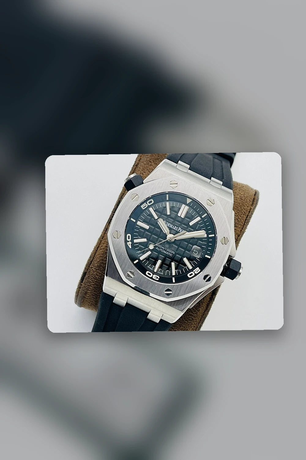 NB - Mix Watch - 1055
