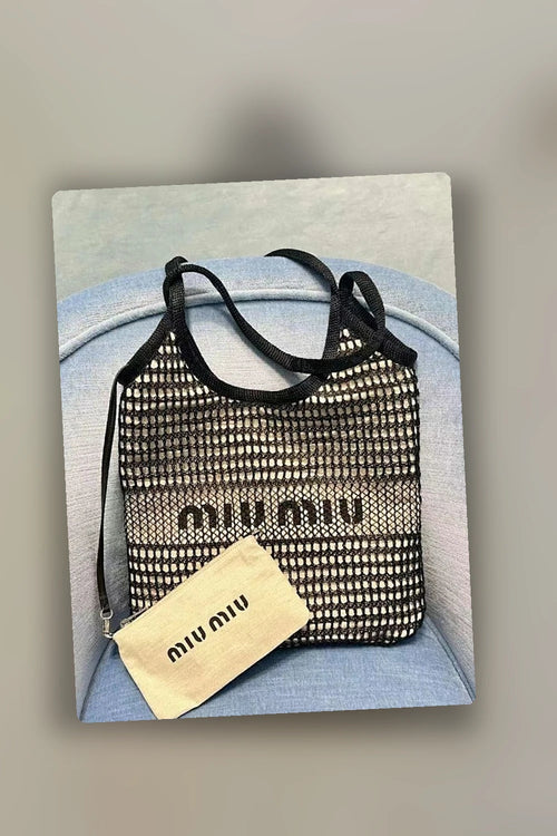 NB - MMU Bag - 560