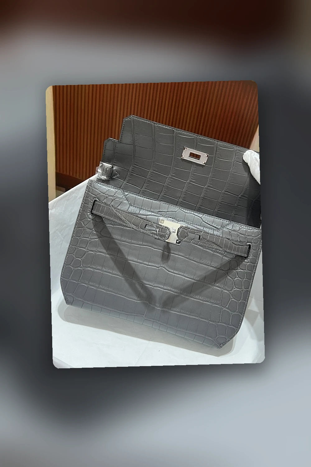 NB - HMS Bag - 653