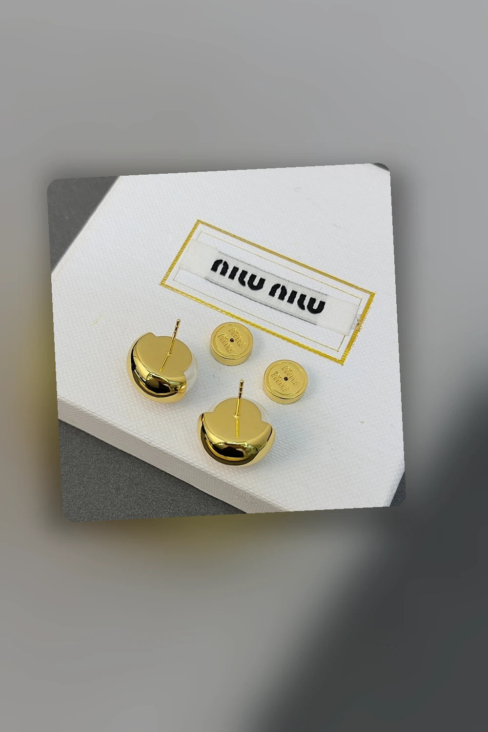NB - MMU Jewelry - 064