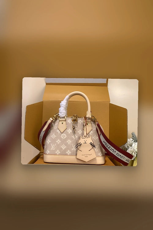 NB - LOV Bag - 1064