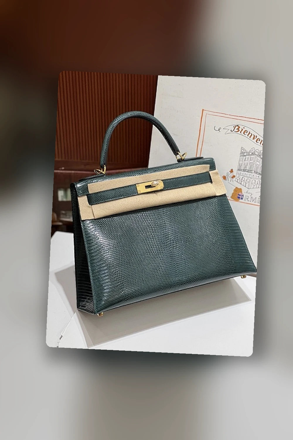 NB - HMS Bag - 644