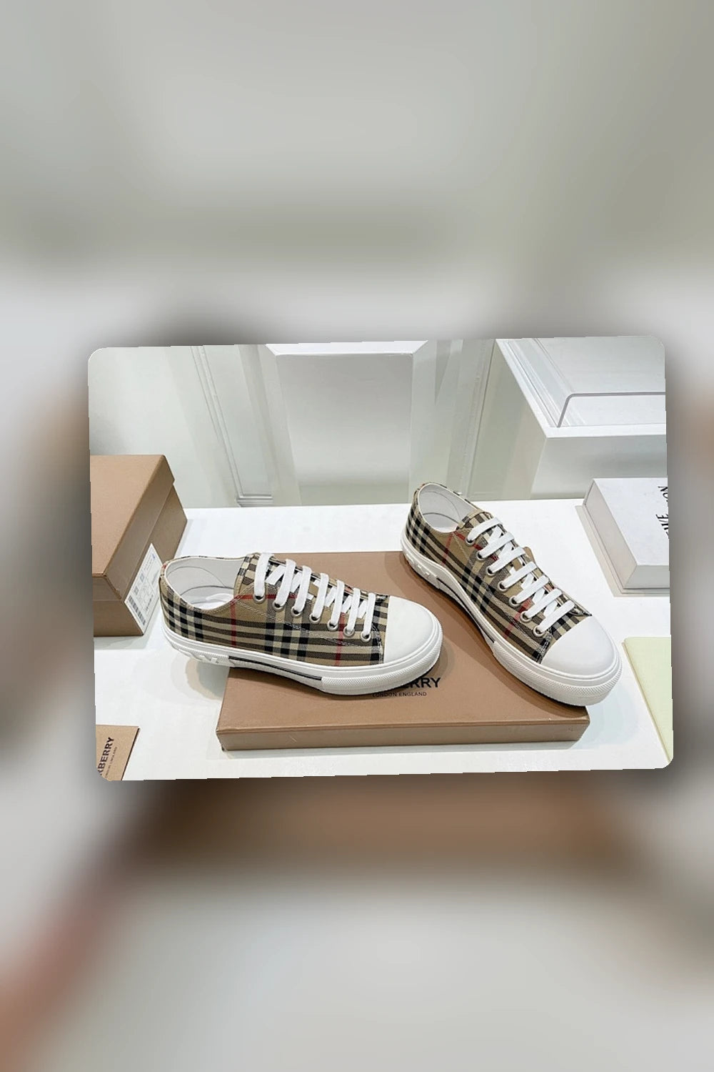 NB - BOR Women Shoes - 528