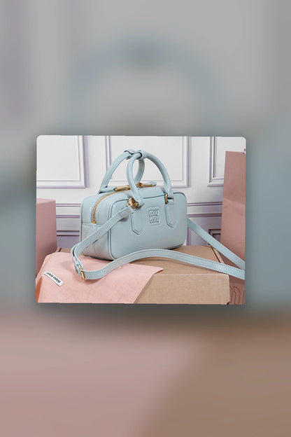 NB - MMU Bag - 1381