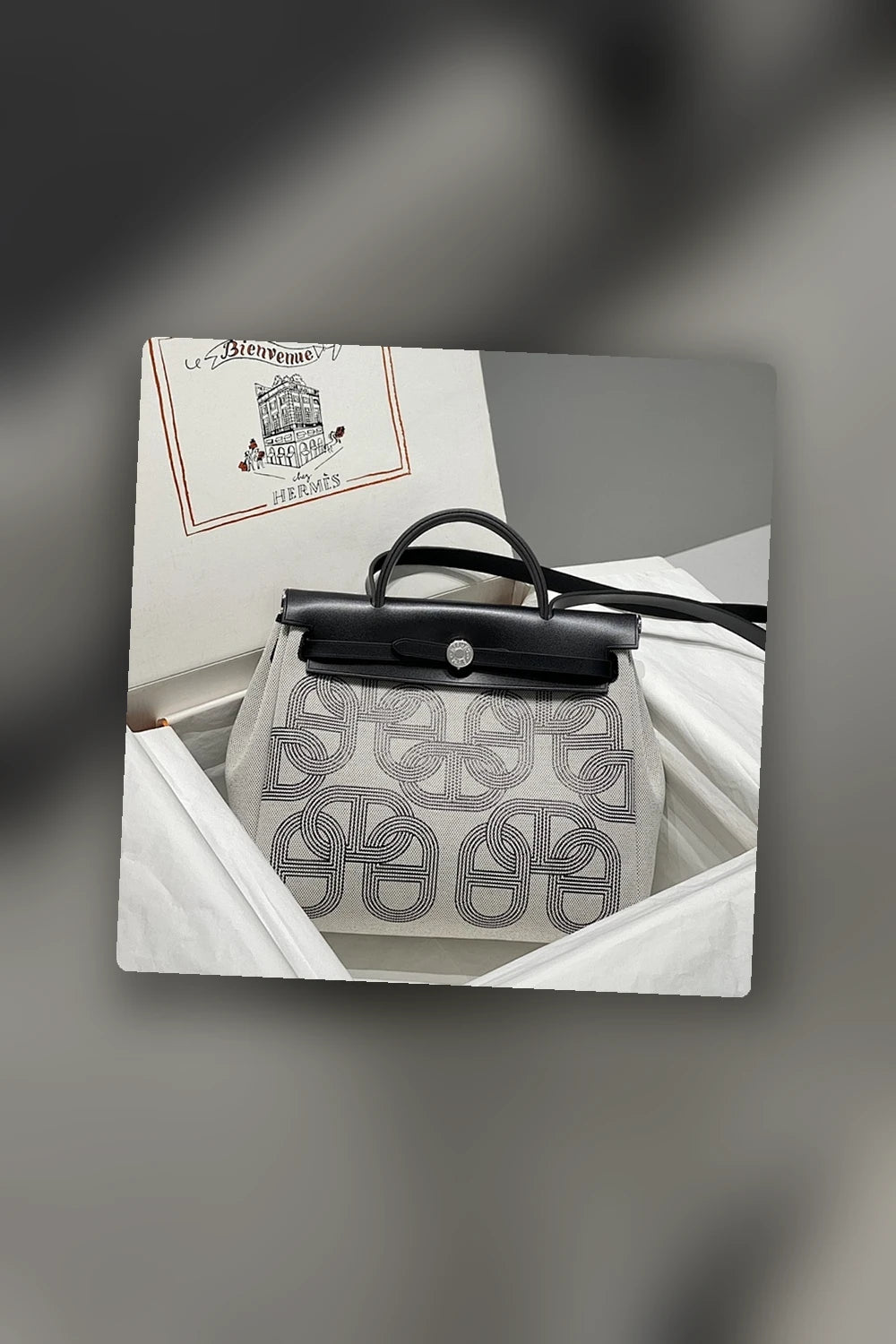 NB - HMS Bag - 1228