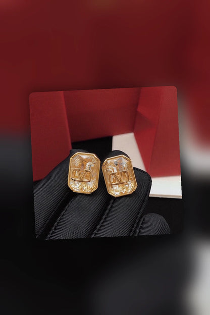NB - VEL Jewelry - 320