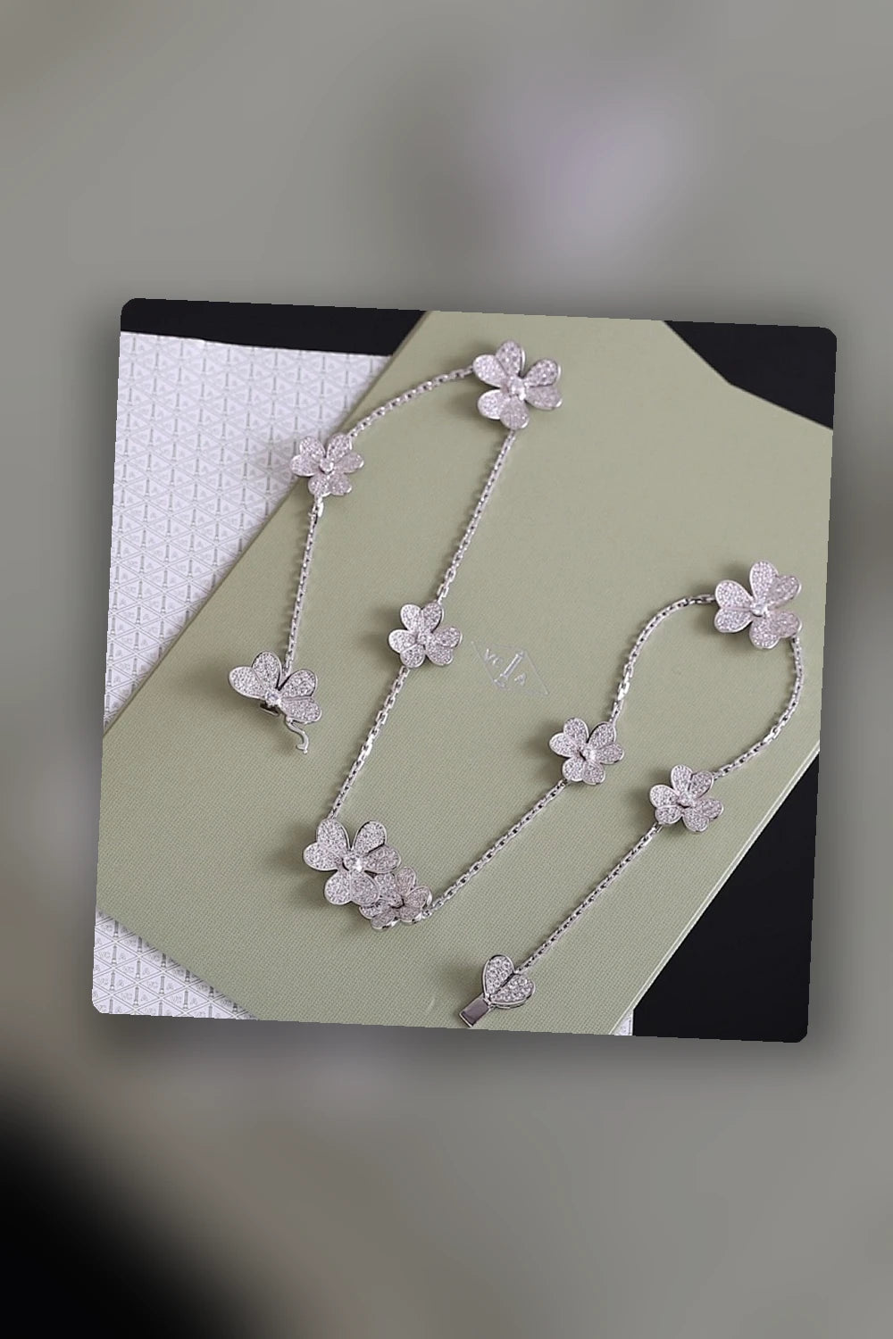 NB - VACA Jewelry - 618