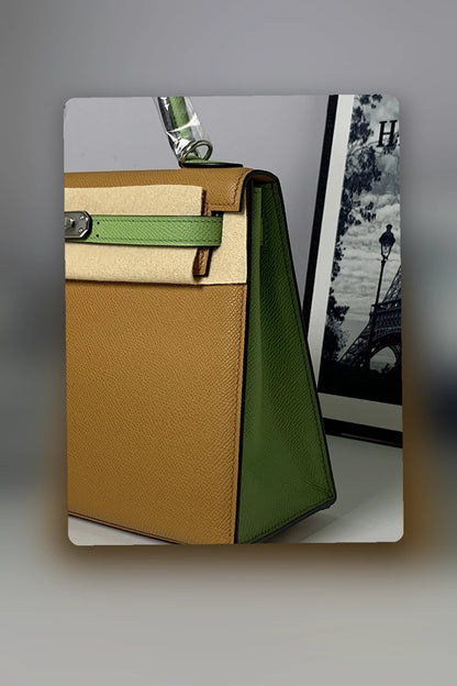 NB - HMS Bag - 1241