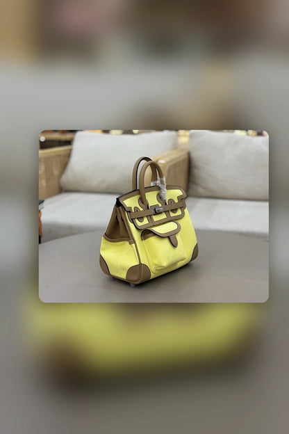 NB - HMS Bag - 1046