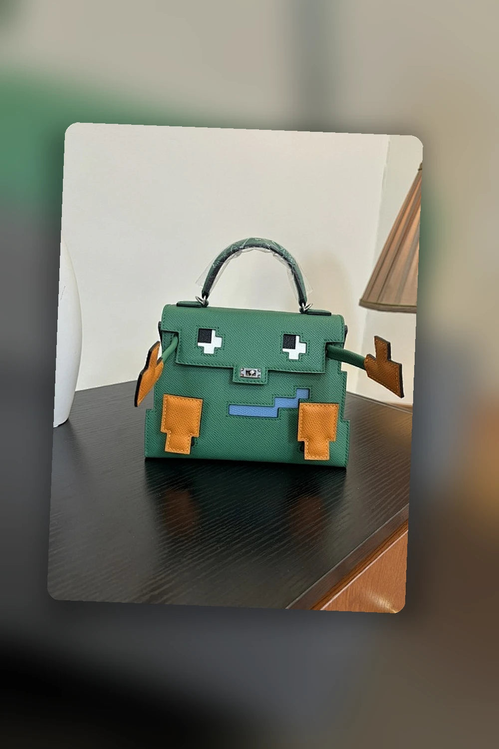 NB - HMS Bag - 540