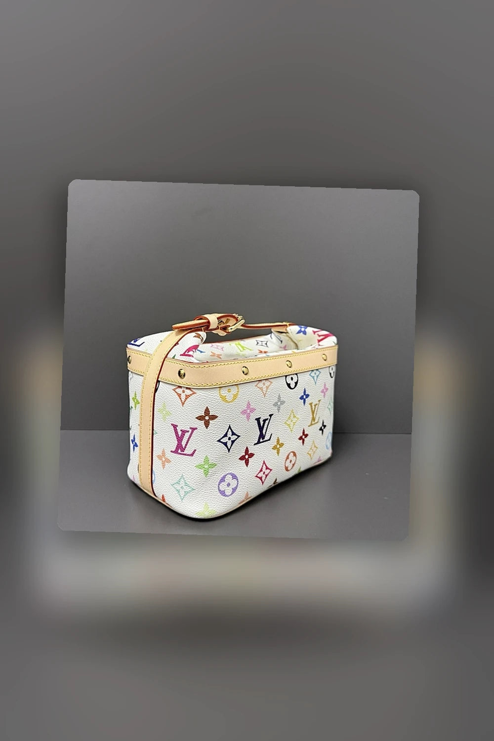 NB - LOV Bag - 670