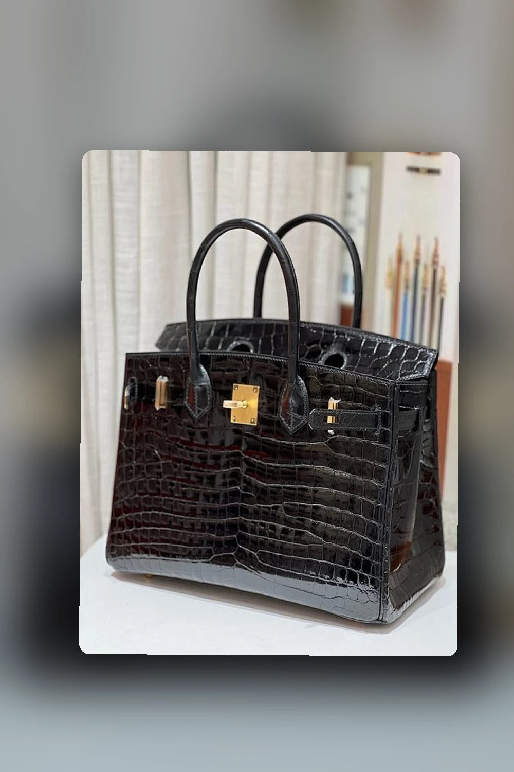 NB - HMS Bag - 554