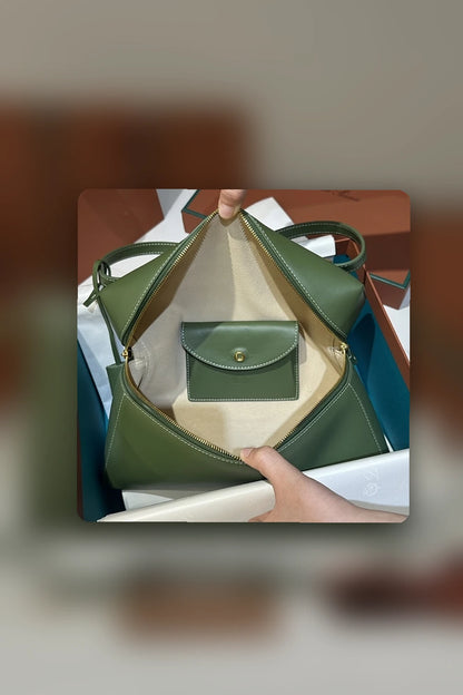 NB - DLVX Bag - 147
