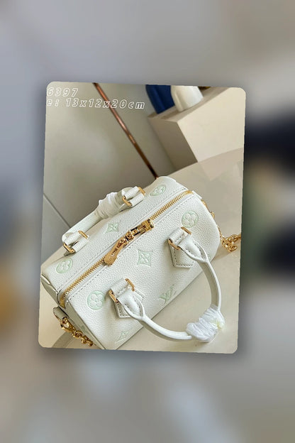 NB - LOV Bag - 520