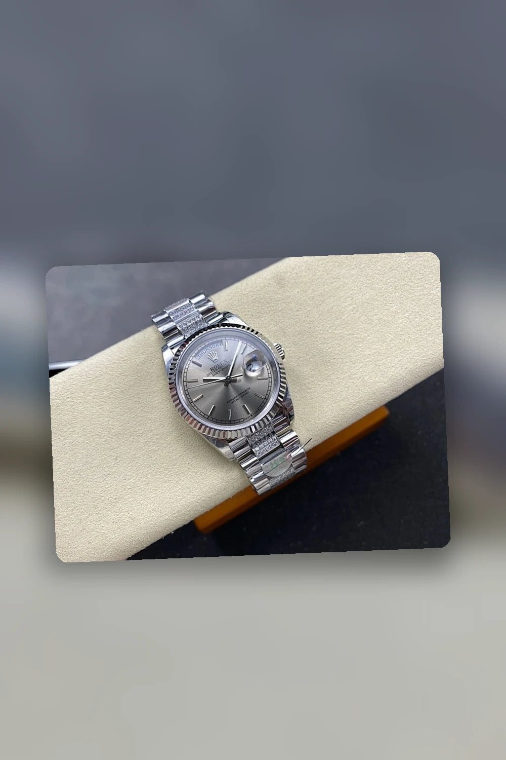 NB - Mix Watch - 086