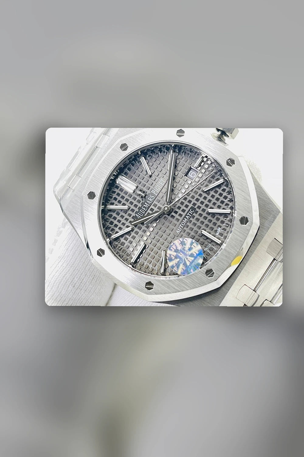 NB - Mix Watch - 1097