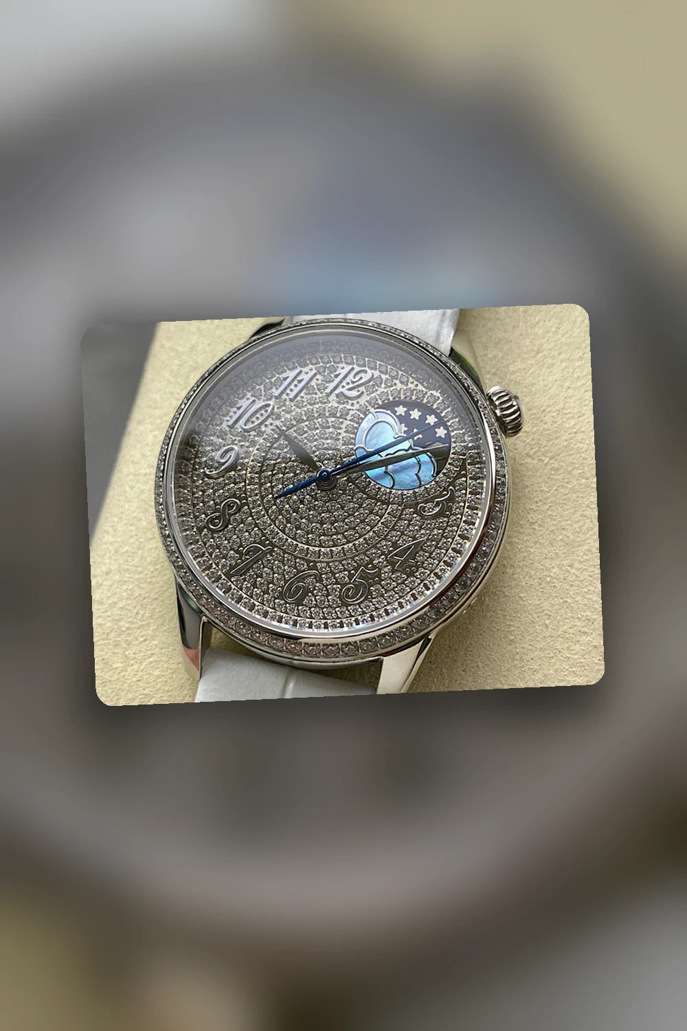 NB - Mix Watch - 230