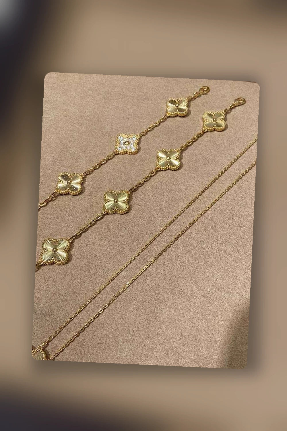 NB - VACA Jewelry - 390