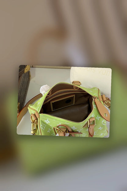 NB - LOV Bag - 1117