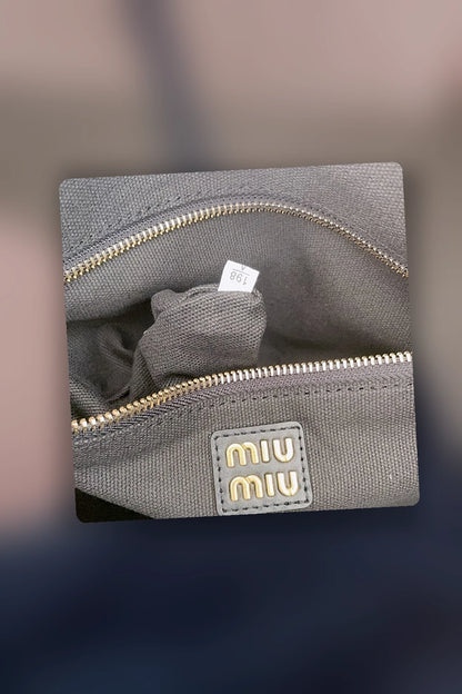 NB - MMU Bag - 707