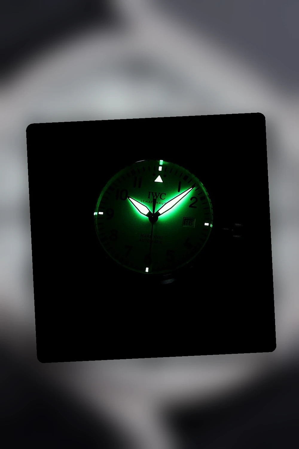 NB - Mix Watch - 1071