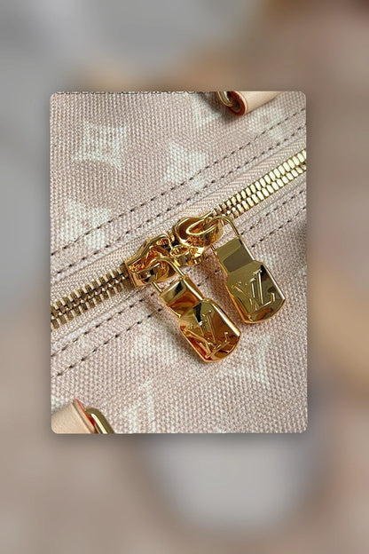 NB - LOV Bag - 1262