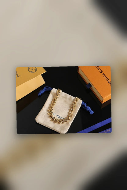 NB - LOV Jewelry - 402