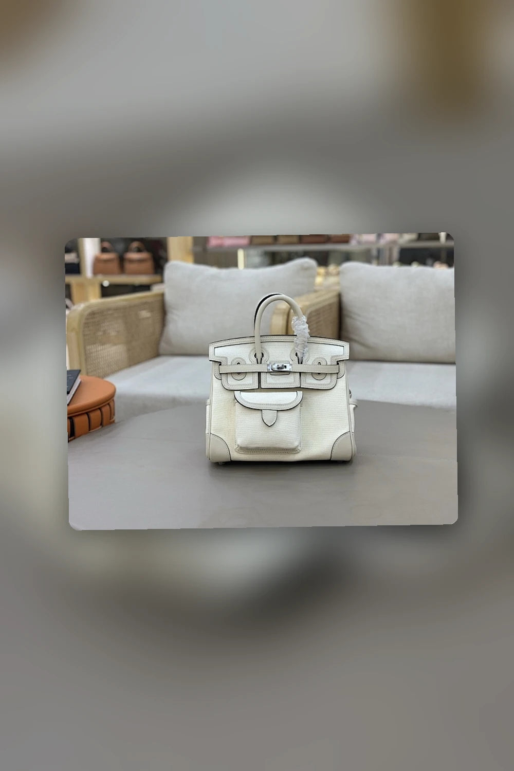 NB - HMS Bag - 1377