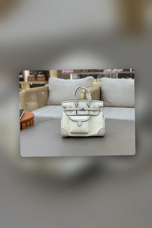NB - HMS Bag - 1377