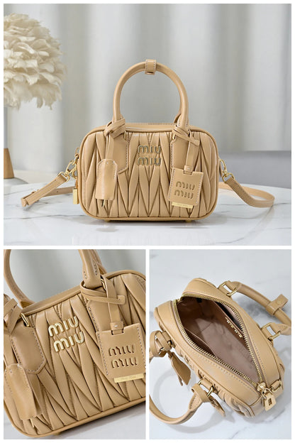 NB - MMU Bag - 1160