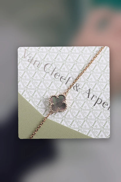 NB - VACA Jewelry - 724