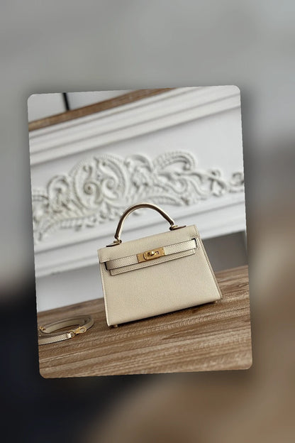 NB - HMS Bag - 810