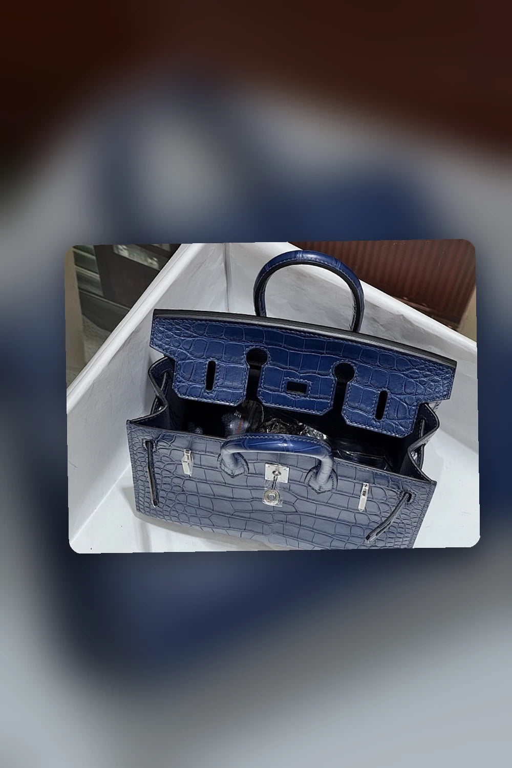 NB - HMS Bag - 688
