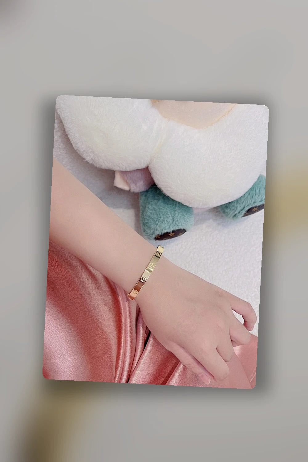 NB - CRA Jewelry - 085