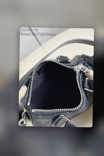 NB - LOV Bag - 1181