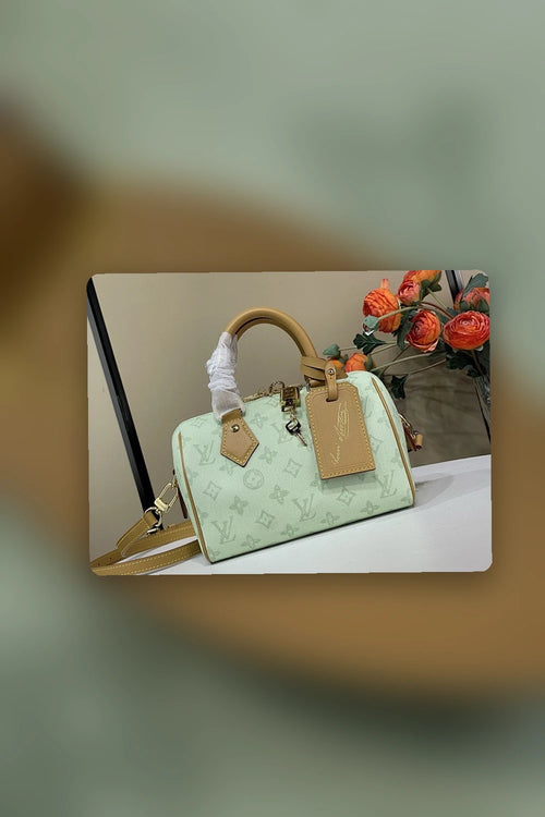 NB - LOV Bag - 382