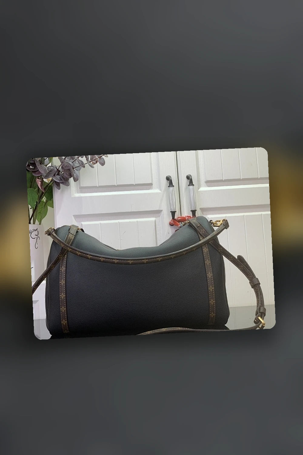 NB - LOV Bag - 1860