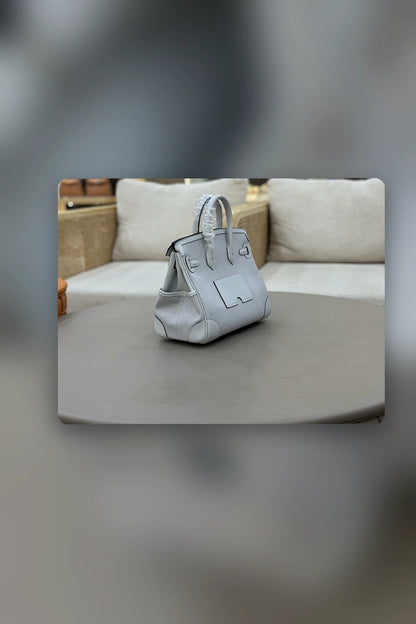 NB - HMS Bag - 1040