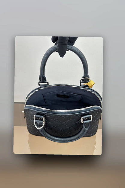 NB - LOV Bag - 359
