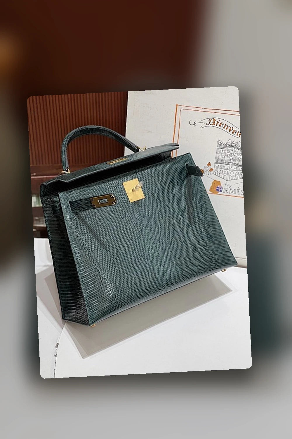 NB - HMS Bag - 644
