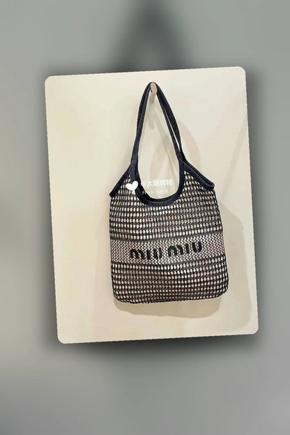 NB - MMU Bag - 560