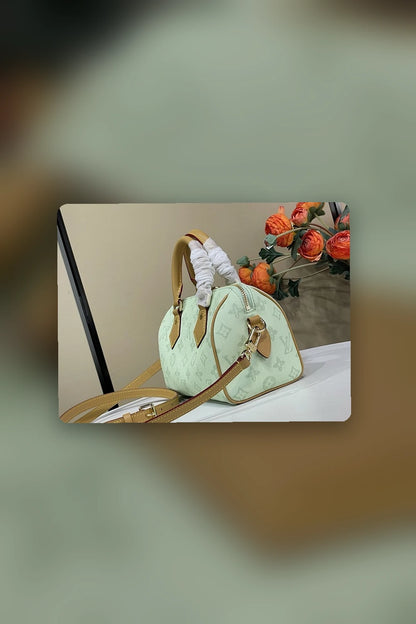NB - LOV Bag - 382