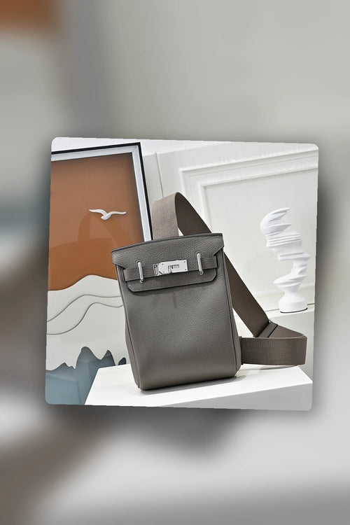 NB - HMS Bag - 1059
