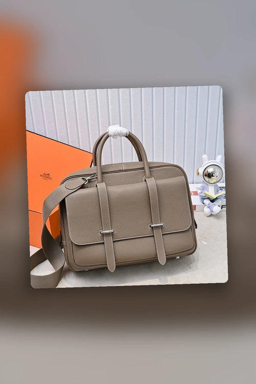 NB - HMS Bag - 1831