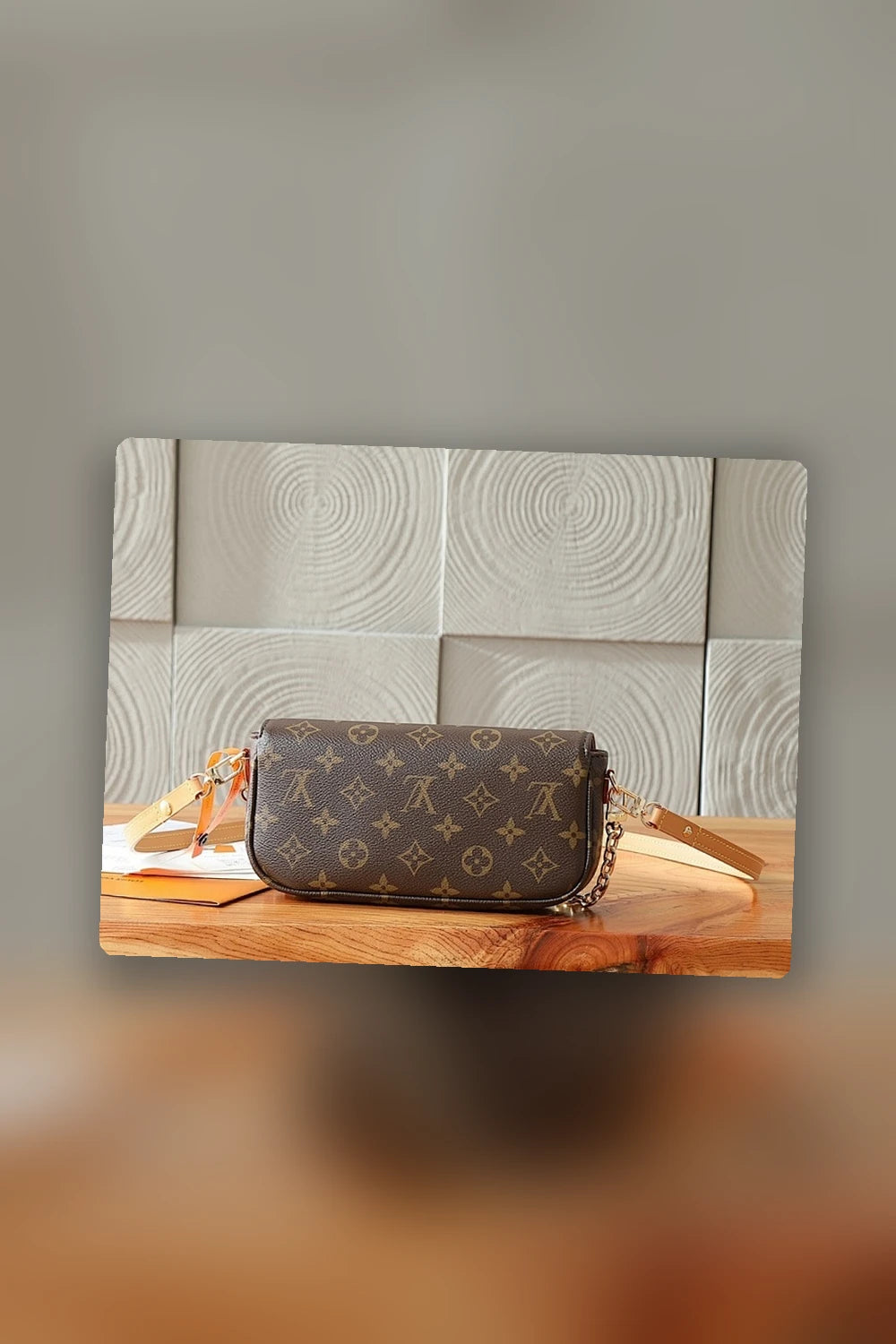 NB - LOV Bag - 1366