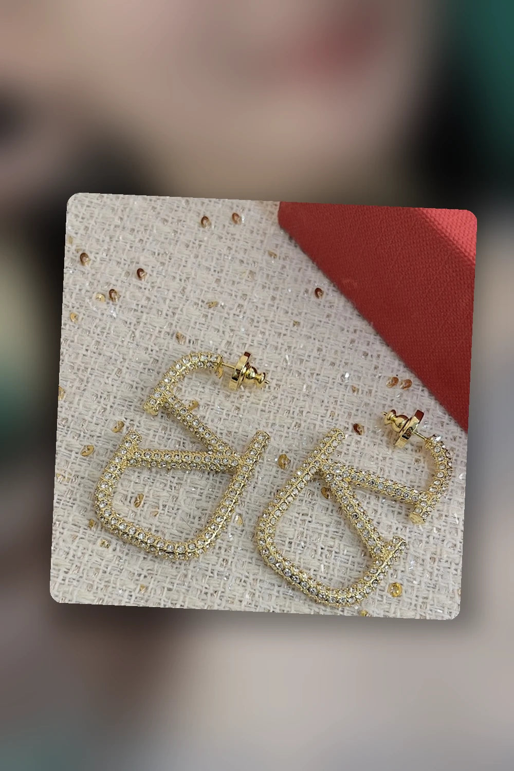 NB - VEL Jewelry - 566