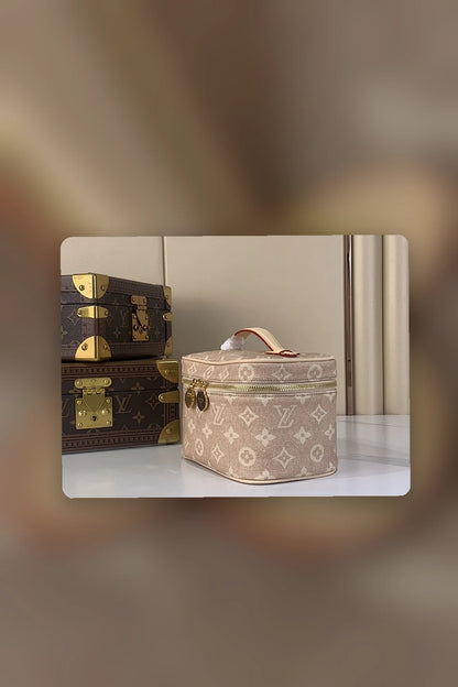 NB - LOV Bag - 1195