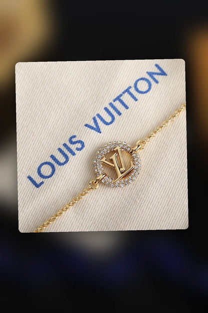 NB - LOV Jewelry - 561