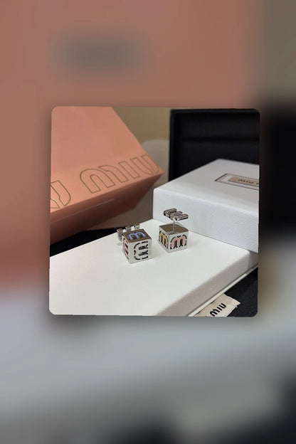 NB - MMU Jewelry - 507