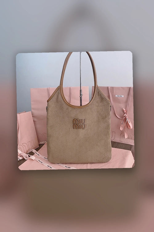 NB - MMU Bag - 710
